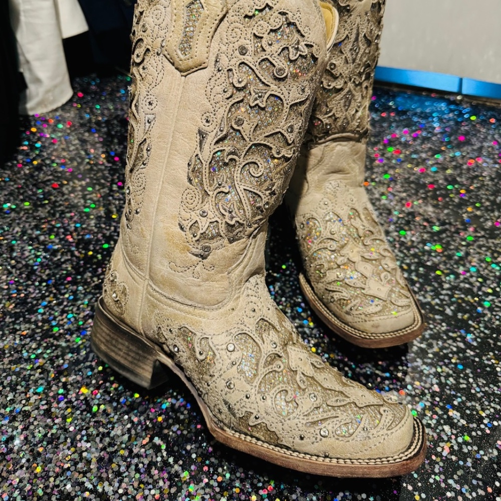 7W WIDE Width wedding boots  cowgirl sequin boots